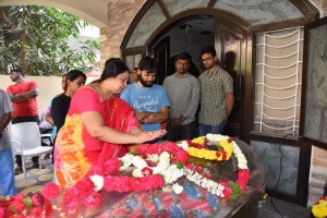 Celebrities Pay Tribute To Gundu Hanumantha Rao