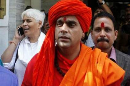 Self-styled godman Swami Chakrapani- Help only non beef-eaters