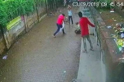 UP - Retired police beaten to death caught on CCTV camera