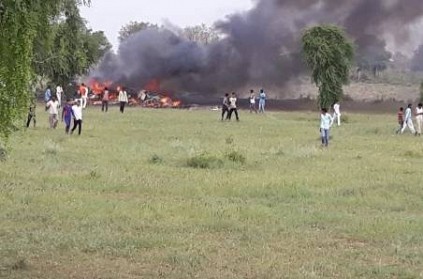 Air Force\'s MiG-27 jet crashes near Jodhpur, pilot safe