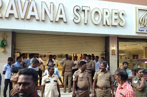 Bomb threat at Saravana stores in this busy area; people evacuated