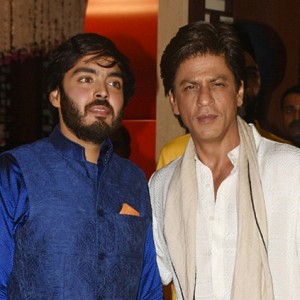 “Shah Rukh Khan you will feel embarrassed if you know my first salary”
