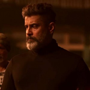 Kadaram Kondan title song by Shruti Haasan video is here
