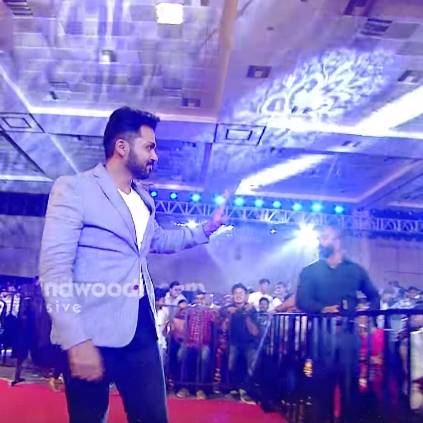 Karthi's mass entry to Behindwoods Gold Medals 2018