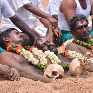 South Indian River Link Farmers protest to form Cauvery Management